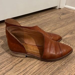 Free People Brown Leather Flats Size 35